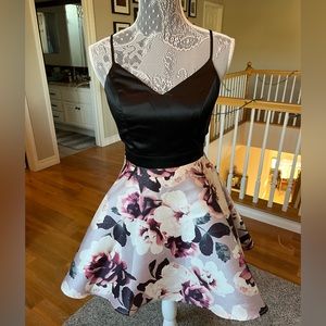 Cocktail, Homecoming dress